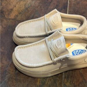 Hey Dude comfy suede